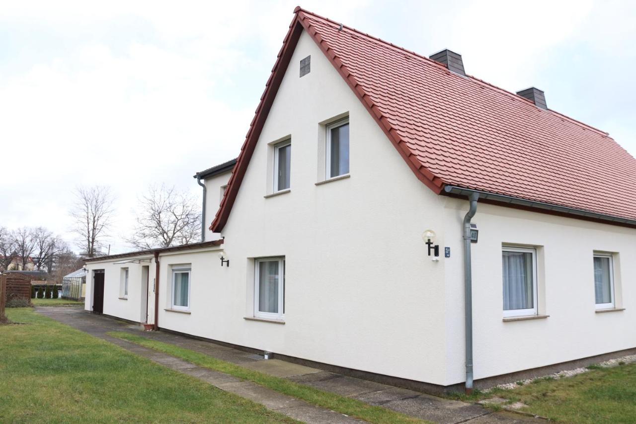 Liebevoll Eingerichtetes Haus Mit Grossem Garten In Dresden - Telefonnummer Und Video Unter Www Fhvn De Ngoại thất bức ảnh